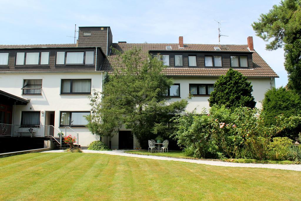 Haus Kastanienhof Hotel Mülheim an der Ruhr Exterior foto